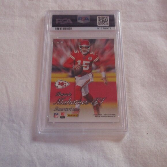 2023 ZENITH PATRICK MAHOMES II 1994 PACIFIC #18 PSA 10 - Picture 2 of 2